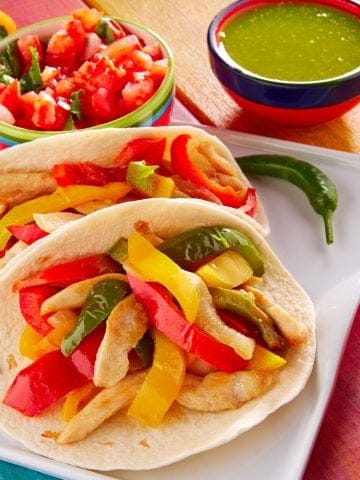 How to Make Fajitas – Authentic Fajitas (Recipe Guide)