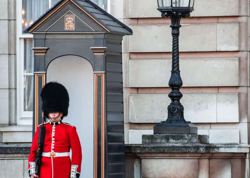 10 Things to Know Before Visiting the UK - Best UK Travel Tips