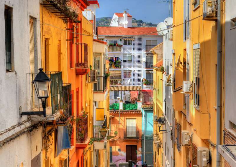 6 Tourist Traps to Avoid in Malaga Spain And How to Avoid Them