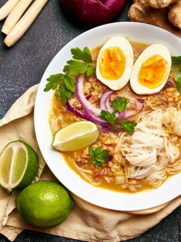 How to Make Mohinga - Authentic Mohinga (Recipe Guide)