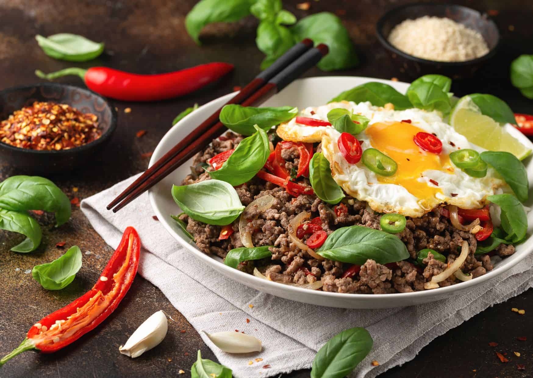 How To Make Pad Kra Pao Moo (Recipe Guide) Tips And Calories