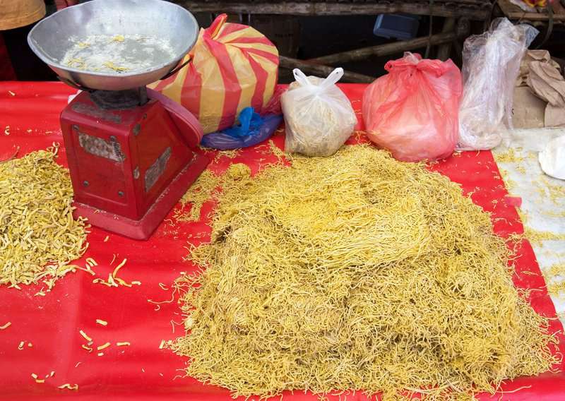 How to Make Pancit Canton – Authentic Pancit Canton (Recipe Guide)