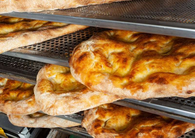 How to Make Schiacciata - Authentic Schiacciata (Recipe Guide) Tips and Calories