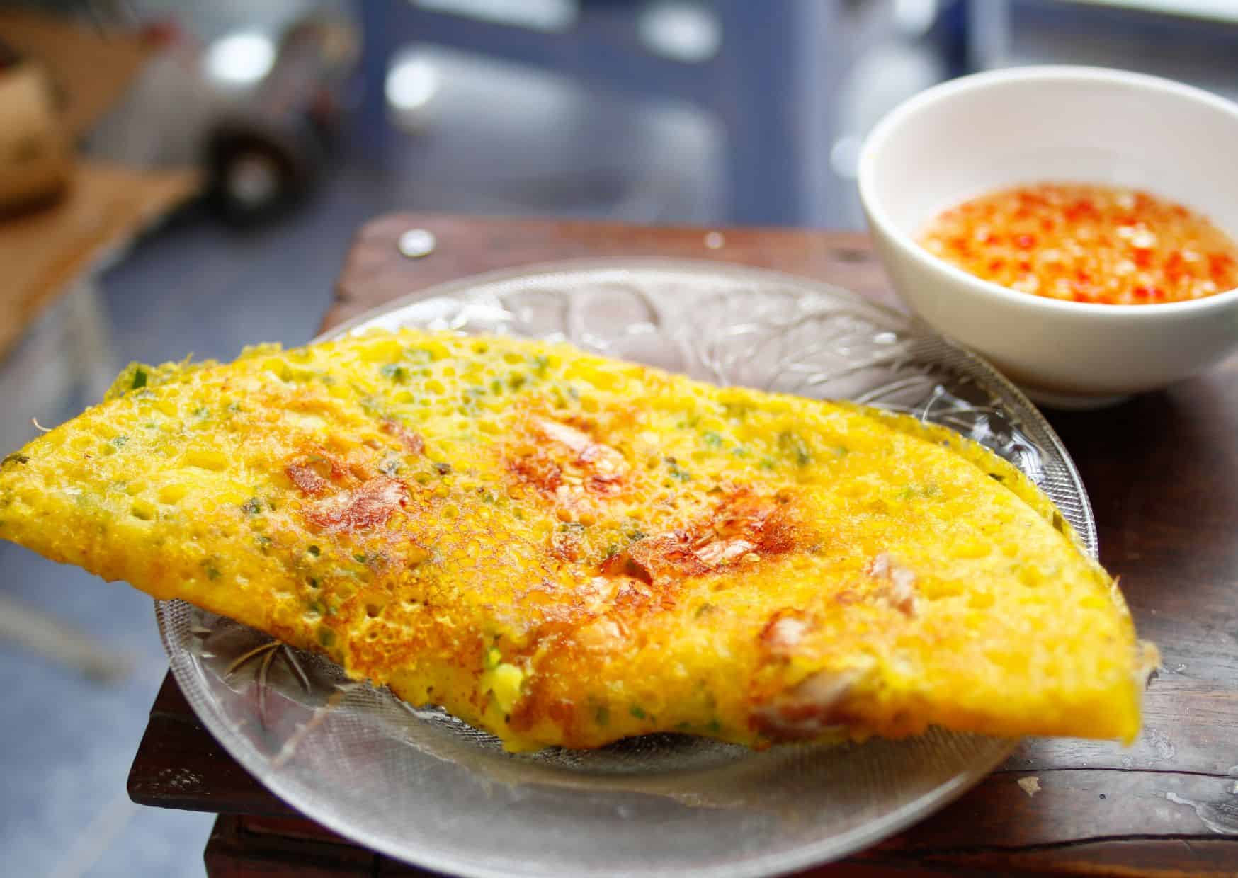 How To Make Banh Xeo Vietnamese Sizzling Pancakes (Recipe Guide)