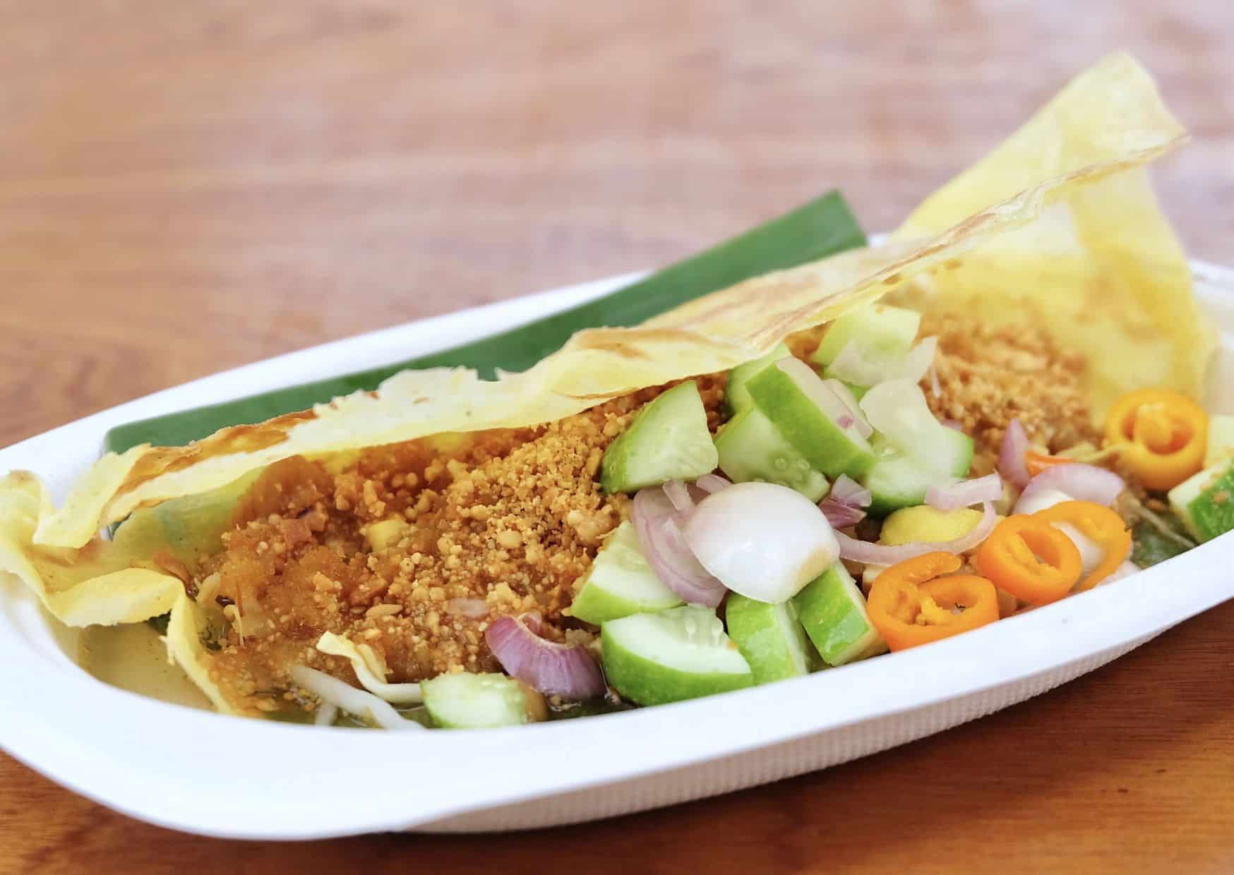 How To Make Banh Xeo Vietnamese Sizzling Pancakes (Recipe Guide)