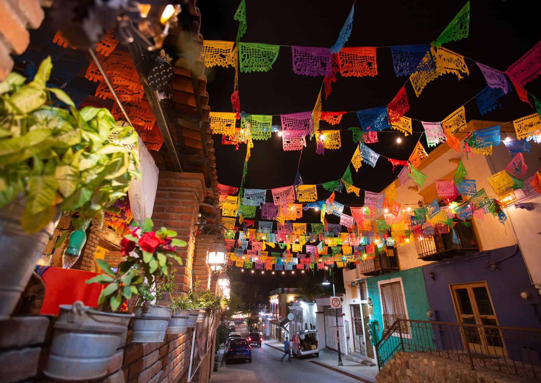 7 Tourist Traps to Avoid in Cabo And How To Avoid Them