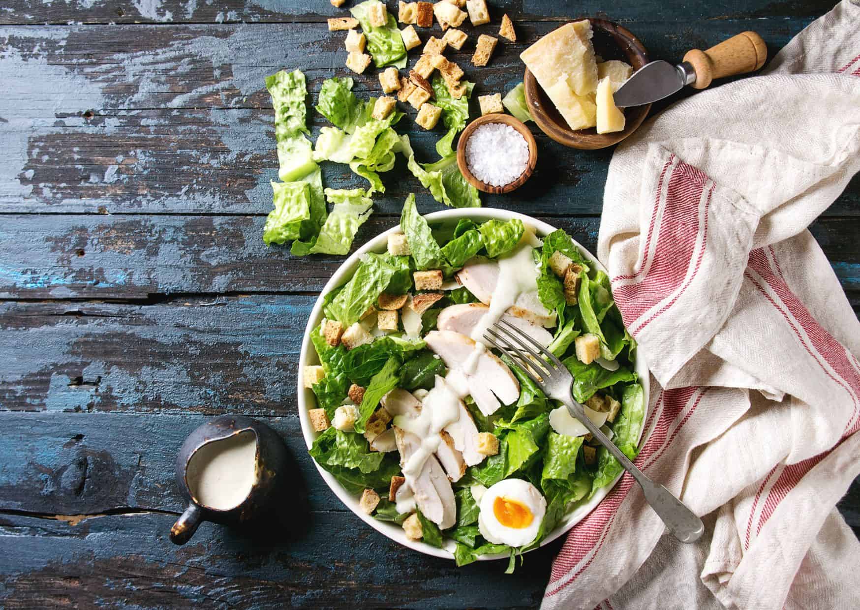 How To Make Caesar Salad (Recipe Guide) Tips And Calories