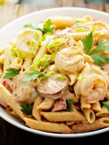 How To Make Cajun Seafood Pasta (Recipe Guide) Tips And Calories