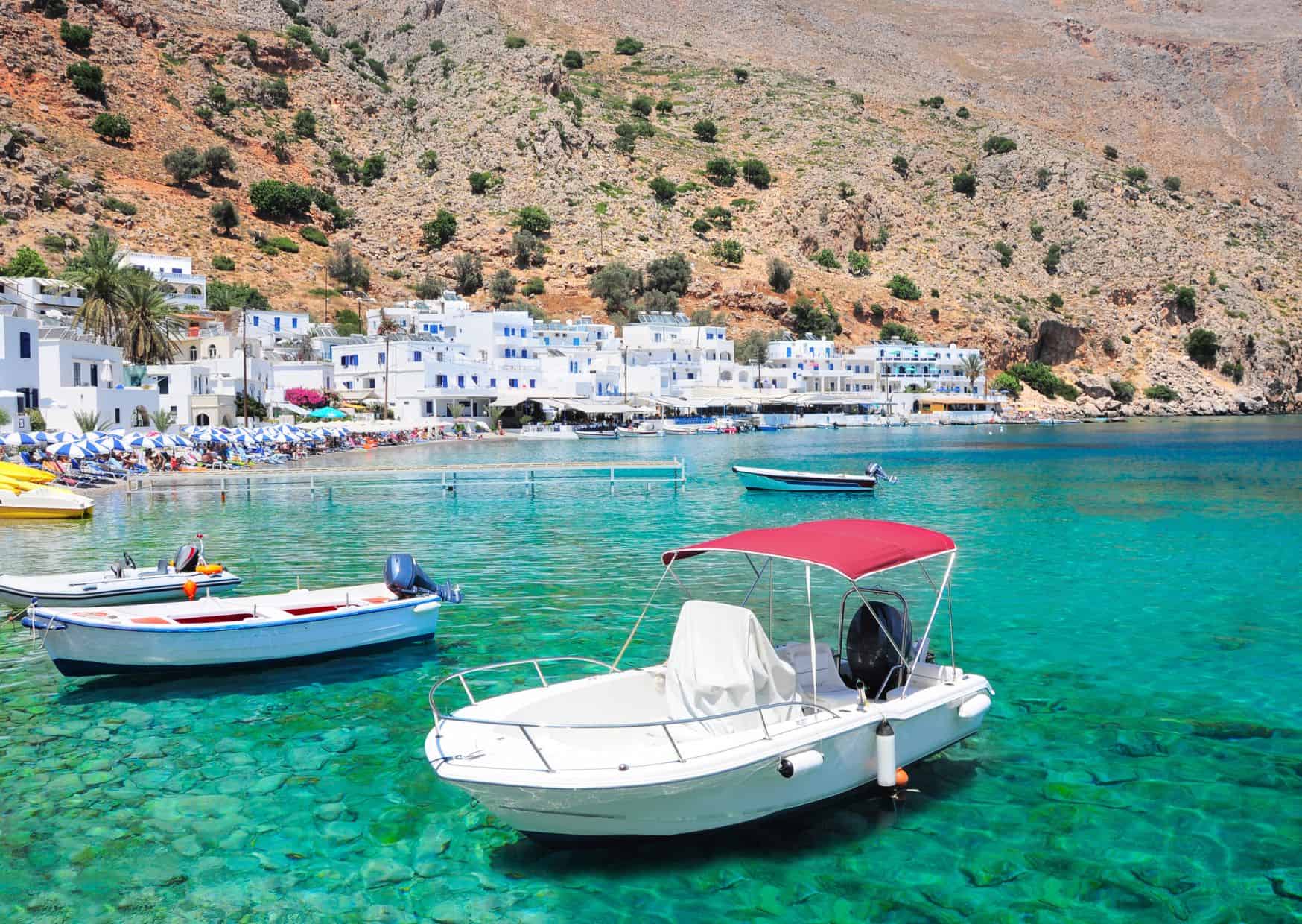 8 Reasons Why Not to Visit Greece And 7 Reasons To Visit