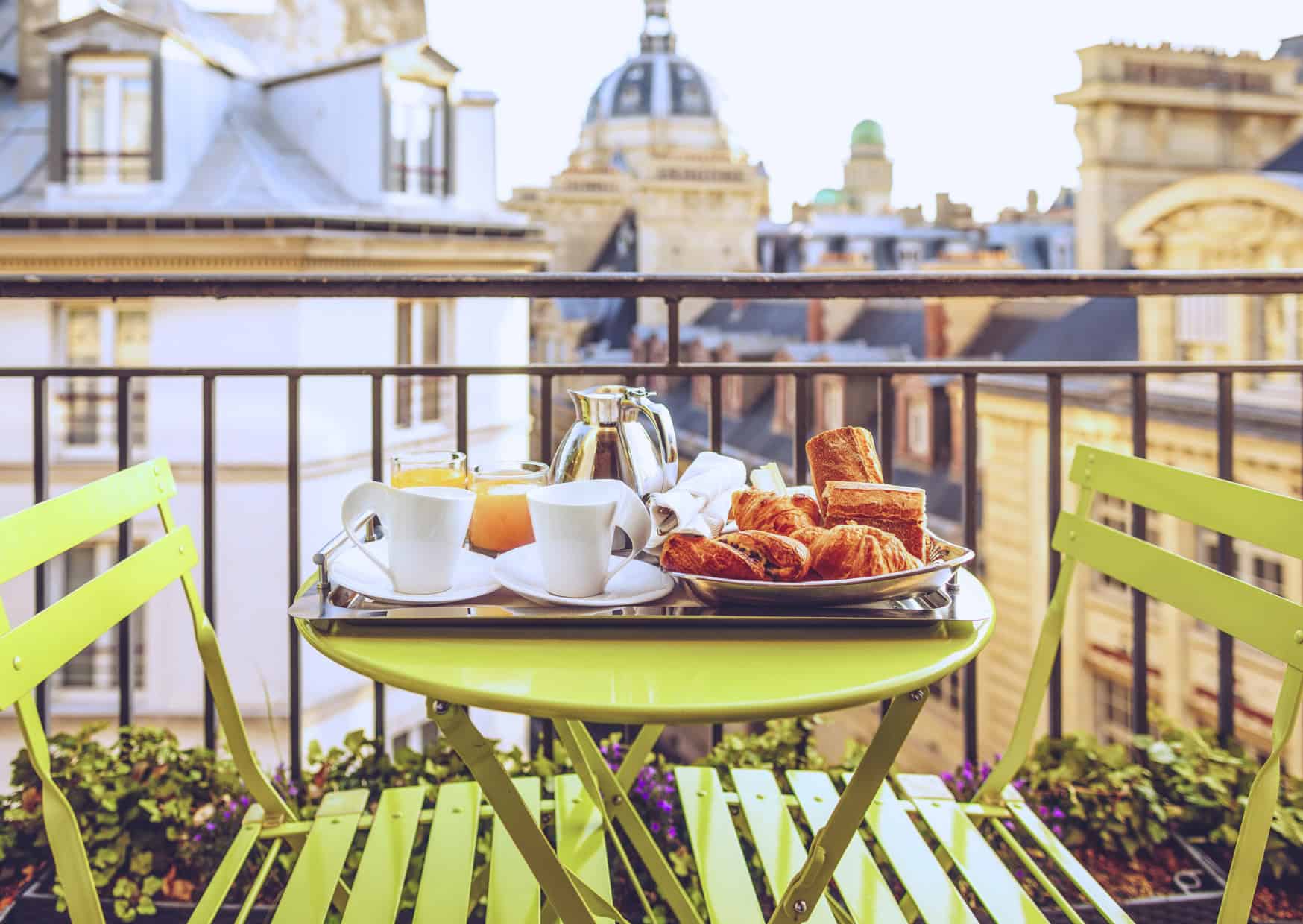 10 Top Money-Saving Tips For France