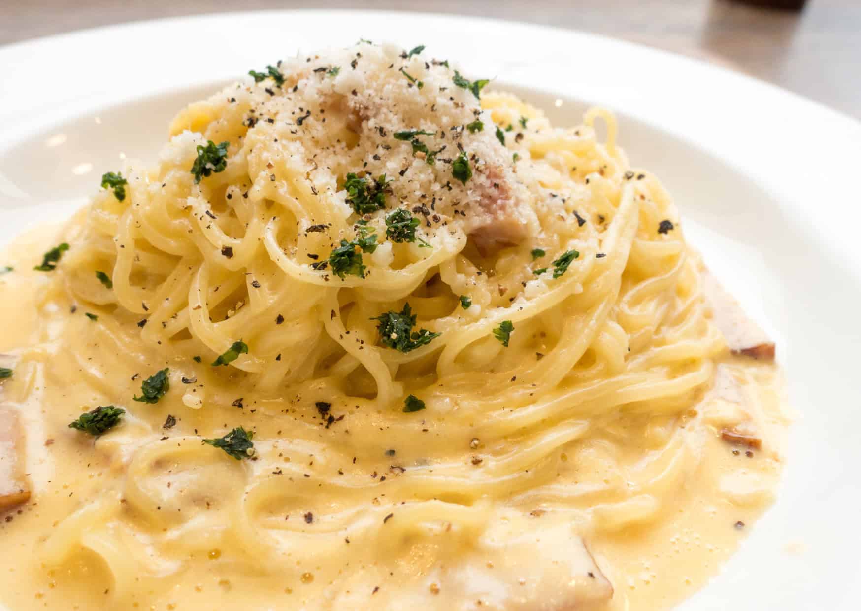 Italian vs American Carbonara Recipe The Ultimate Showdown 3