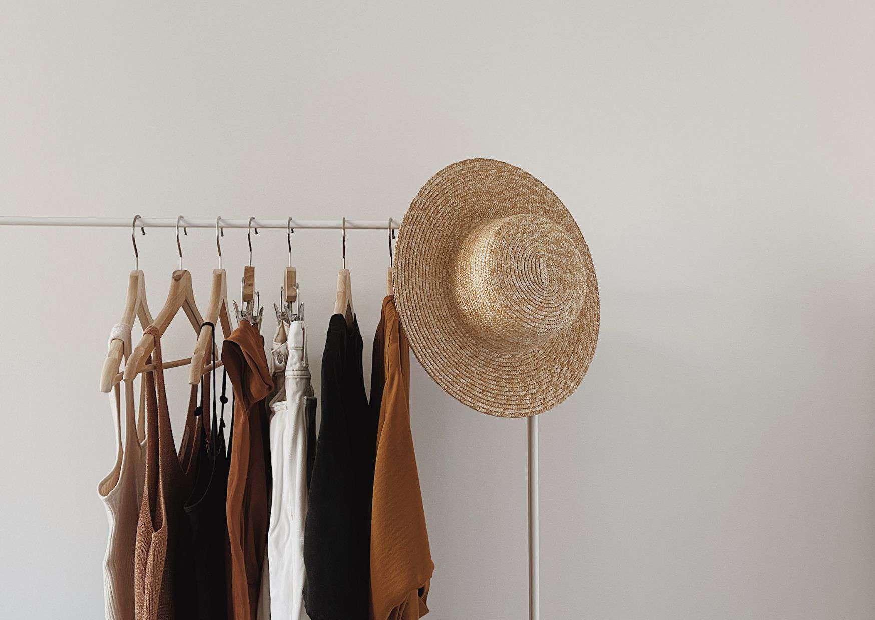 10 Minimalist Tips For Living A Minimalist Lifestyle