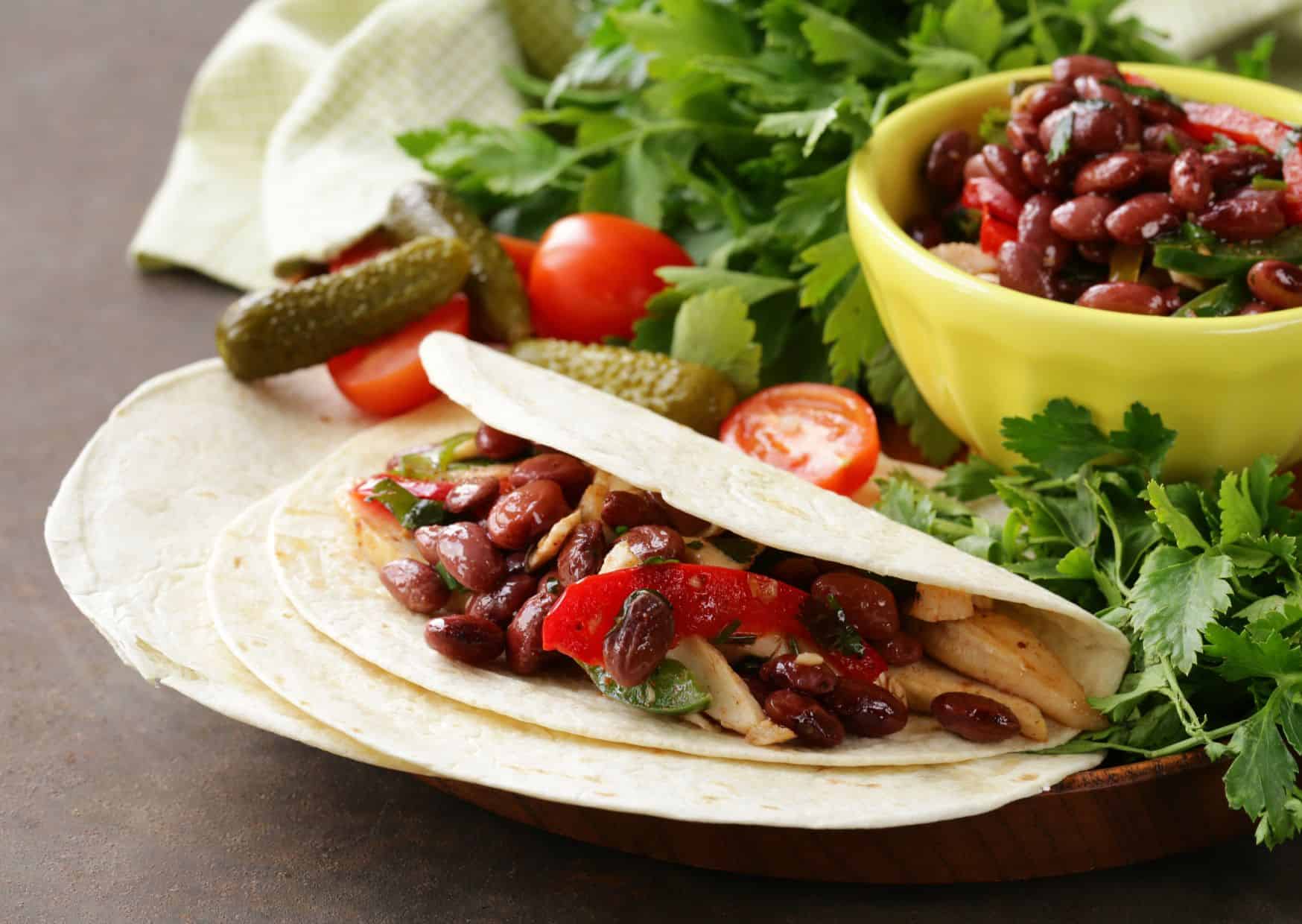 5 Budget Meals To Cook (Recipe Guide) Tips And Calories, Black Bean Tacos
