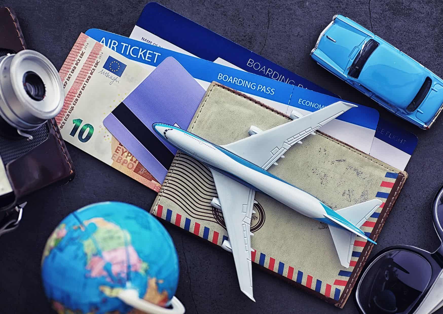 How People Earn Free Flights Without Ever Flying or Going Broke 4 Best Hacks to Earn Travel Points Fast: Quick Tips for Savvy Travelers