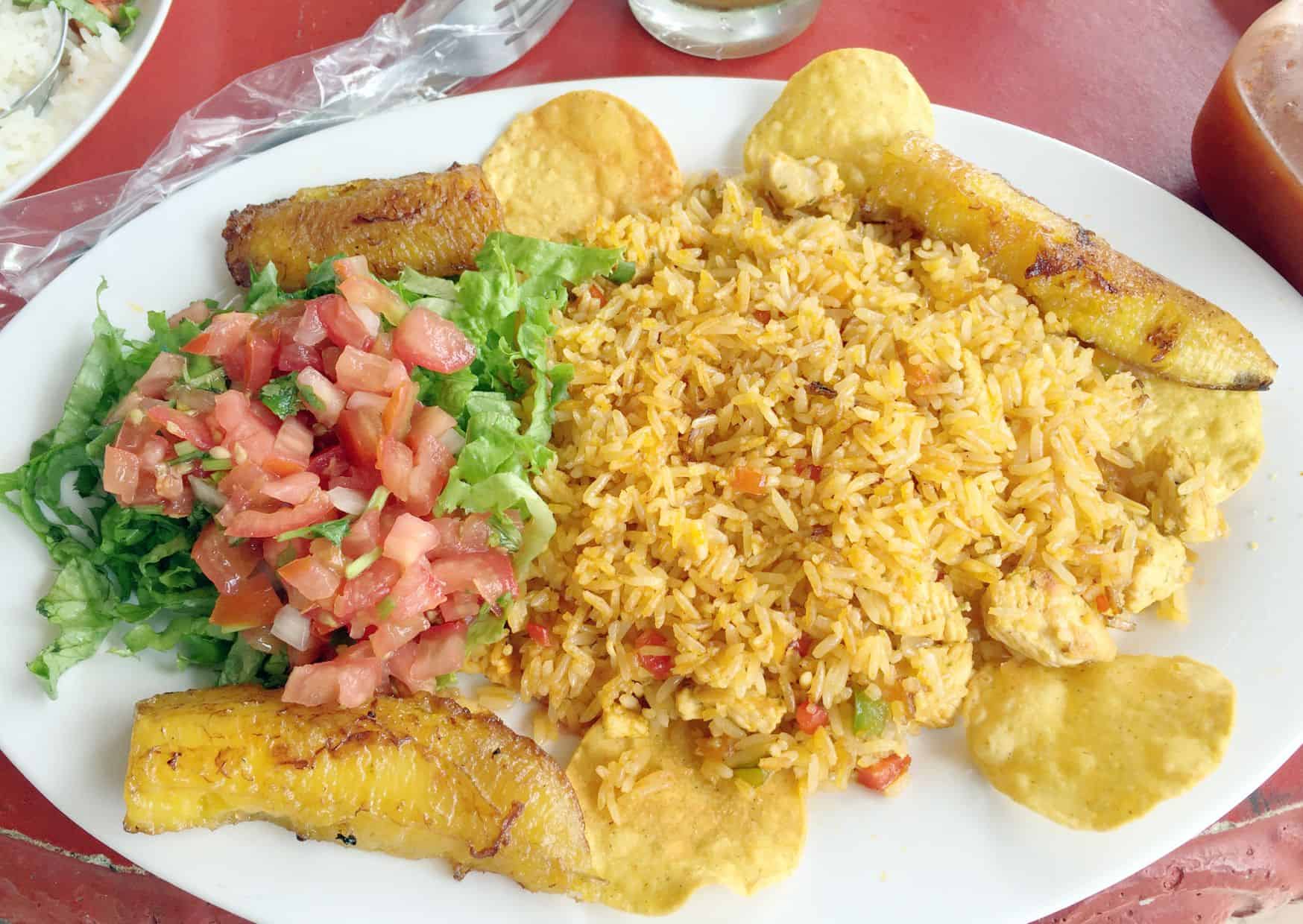 How to Make Costa Rican Casado (Recipe Guide)