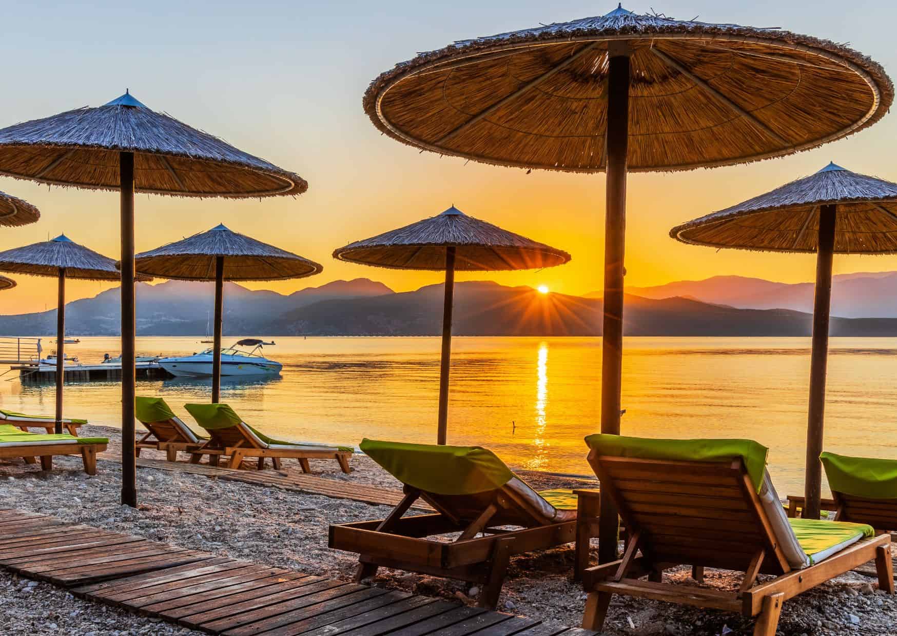 15 Common Mistakes to Avoid in Greece and How to Avoid Them