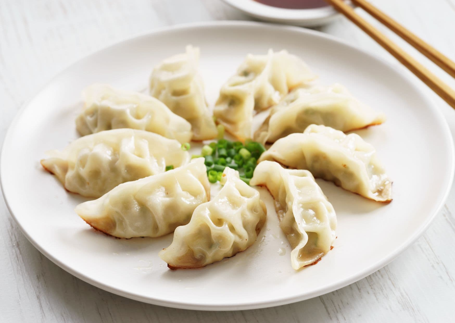 How To Make Homemade Gyoza (Recipe Guide)