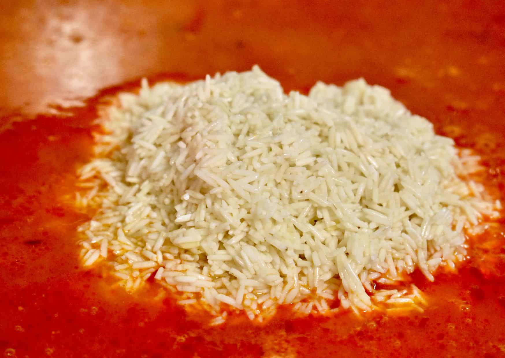 How to Make Jollof Rice (Recipe Guide)