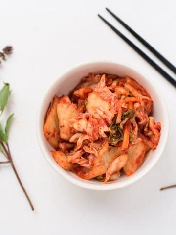 How To Make Korean Kimchi Jjigae (Recipe Guide)