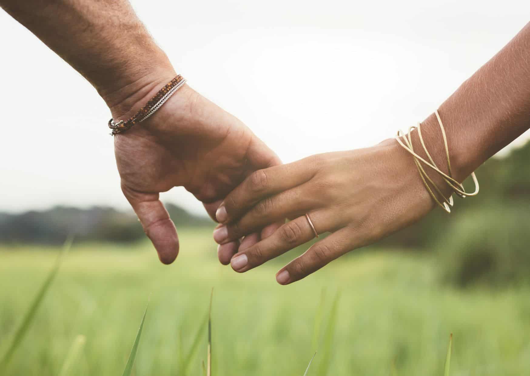 10 Tips to Become a Perfect Couple for Your Partner, 10 Worst Mistakes That You Can Make In A Relationship With Your Partner