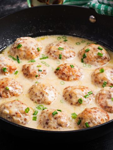 Difference Between Swedish Meatballs and Norwegian Meatballs
