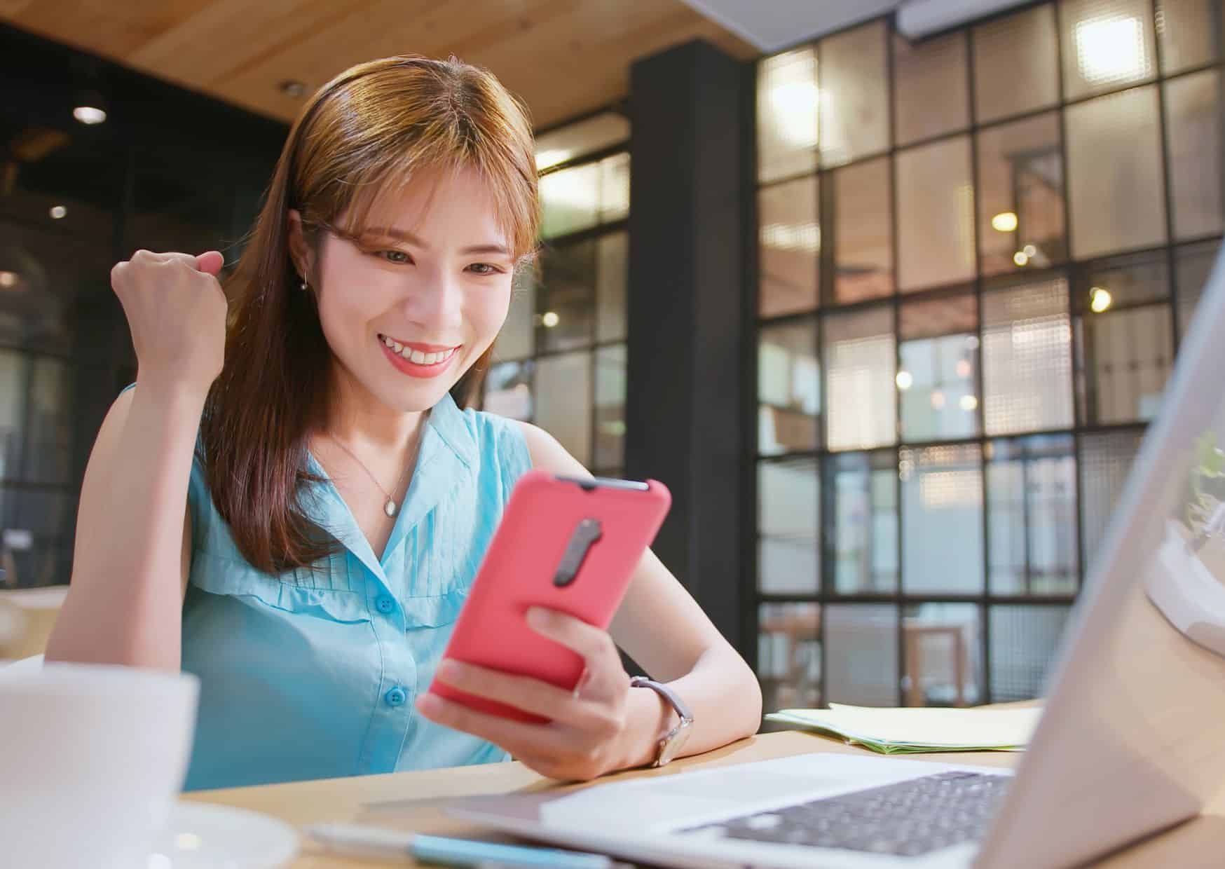 How People Earn Free Flights Without Ever Flying or Going Broke 3 Best Hacks to Earn Travel Points Fast: Quick Tips for Savvy Travelers