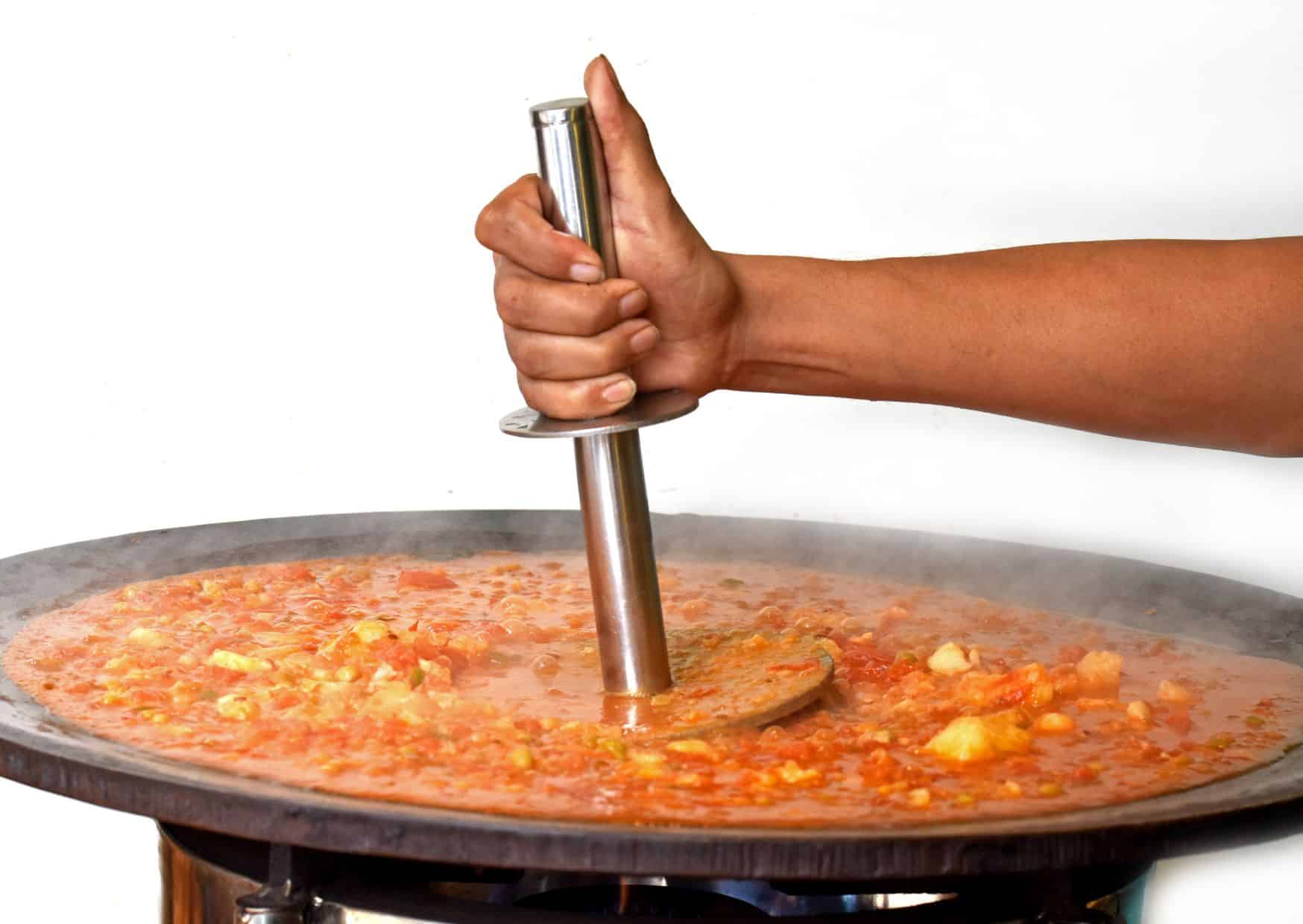 How To Make Homemade Pav Bhaji (Recipe Guide)