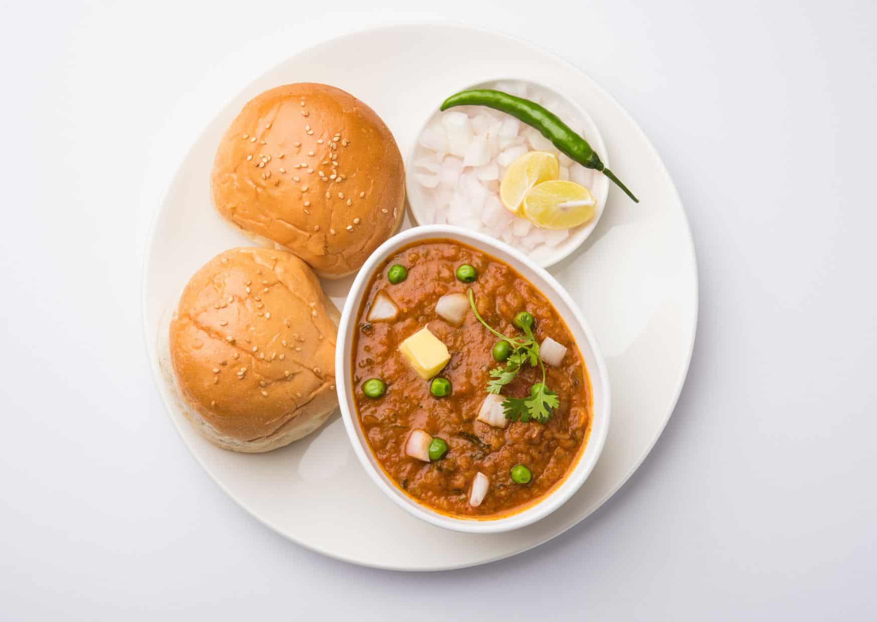 How To Make Homemade Pav Bhaji (Recipe Guide)
