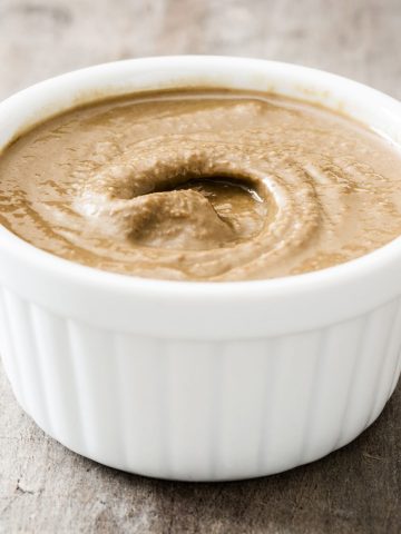 How to Make Homemade Tahini (Recipe Guide)