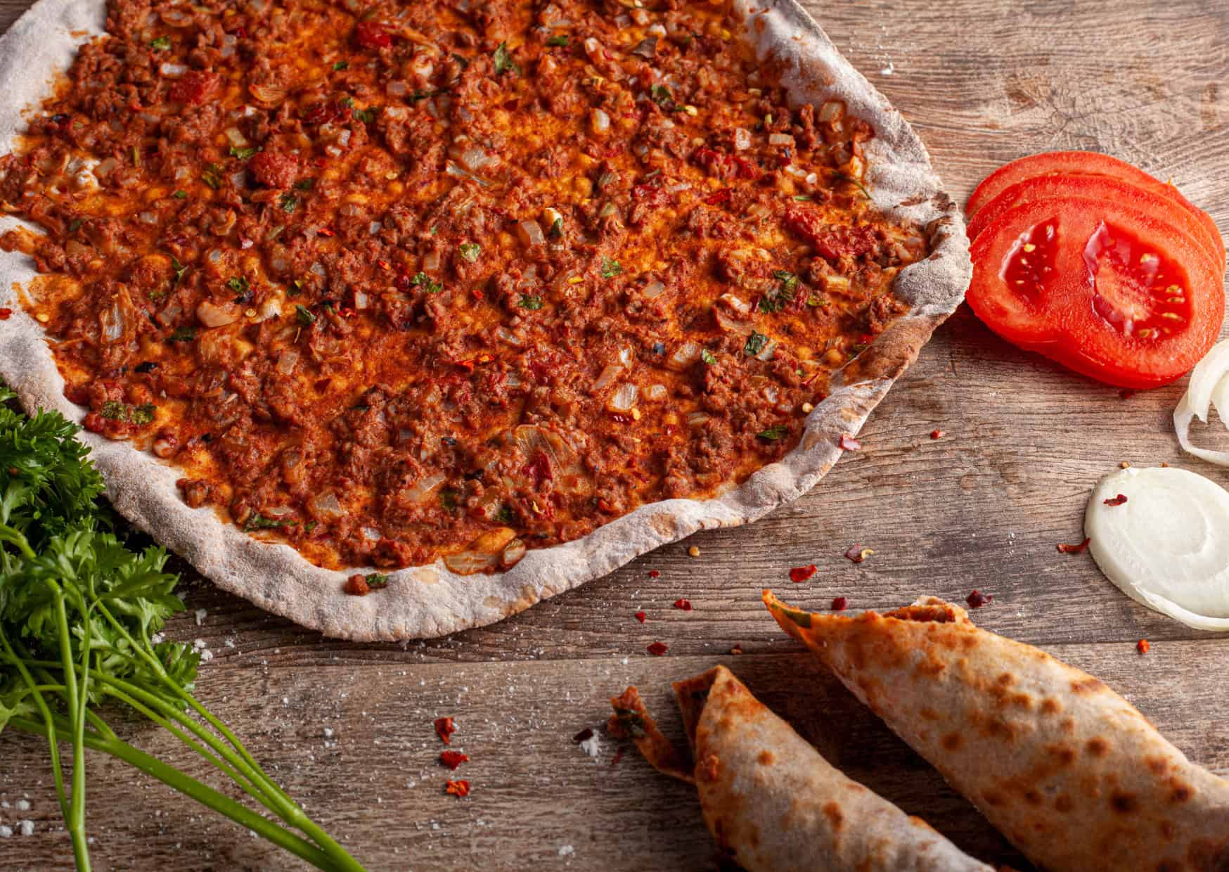 How To Make Turkish Lahmacun (Recipe Guide)