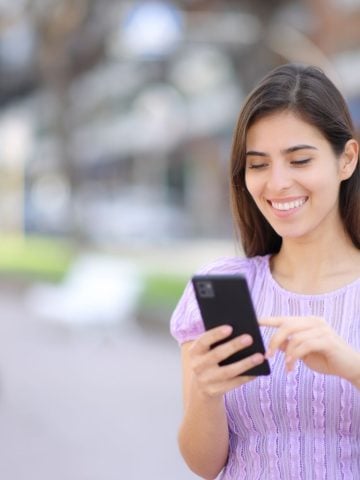 Ultimate Guide on Choosing the Best Sim for Europe Roaming, Ride an Airplane and Get Connected: Best eSIMs for Data on Your Next Trip