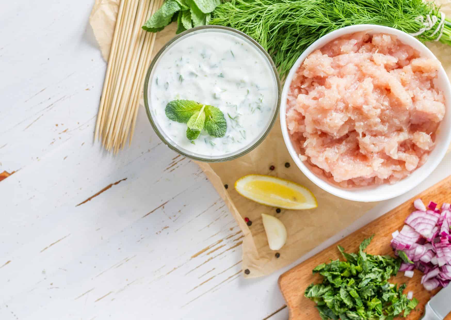 How To Make Homemade Souvlaki (Recipe Guide) Tips And Calories