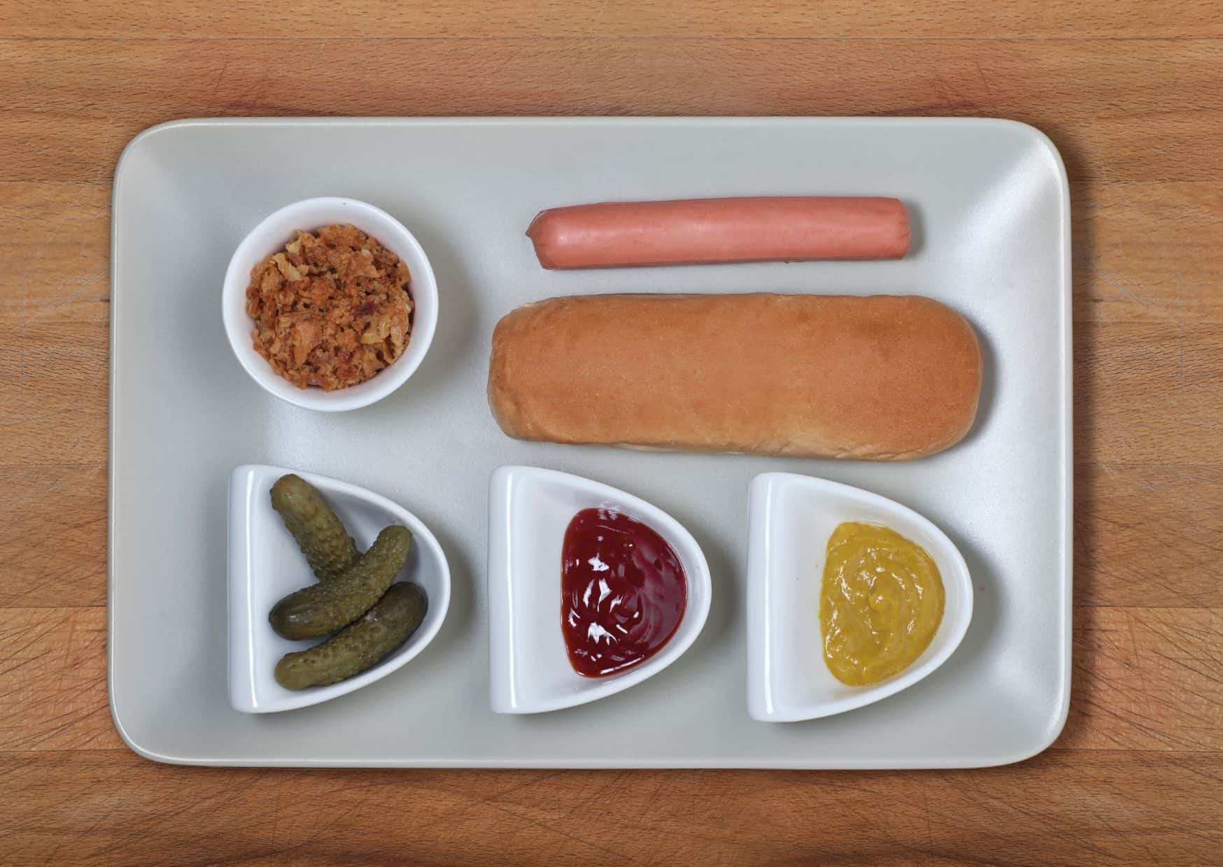 How To Make A Perfect Hot Dog (Recipe Guide)