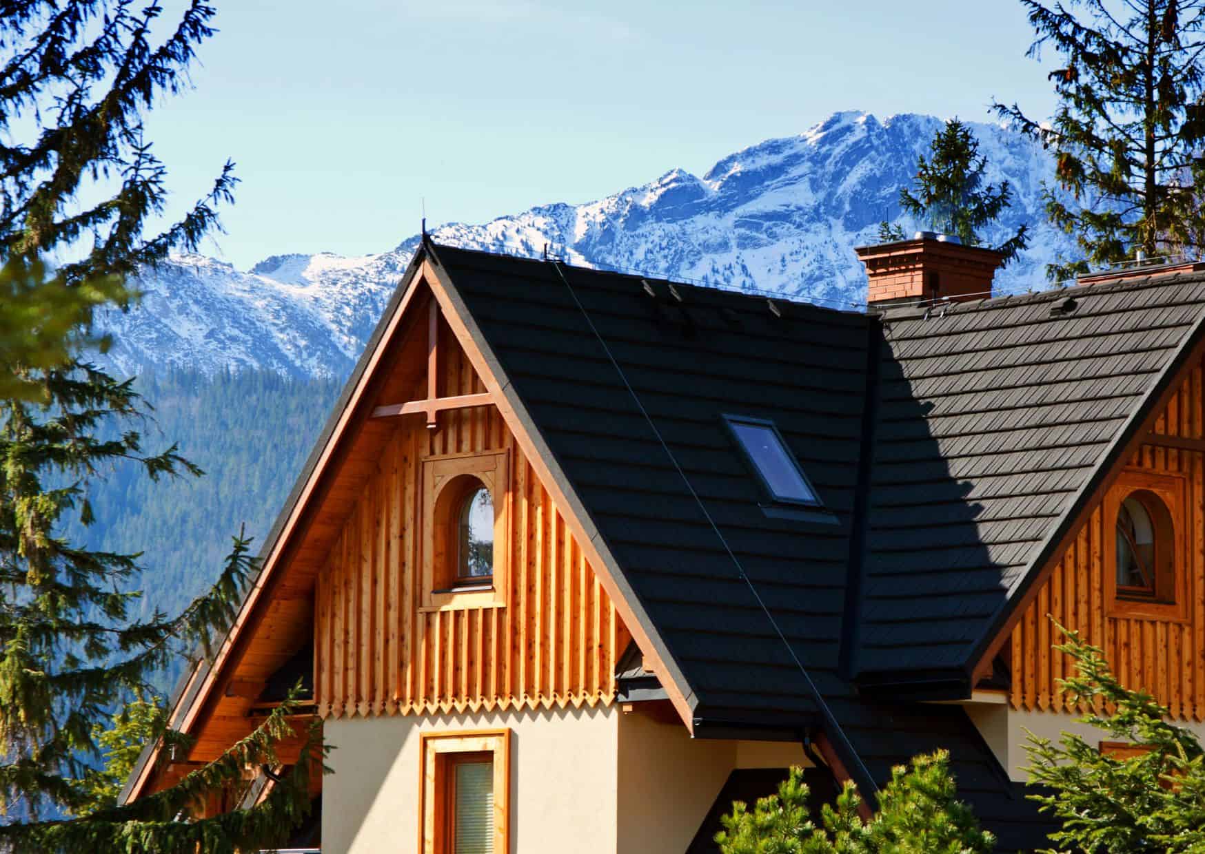 How to Find Affordable Accommodation Without Paying High Airbnb Prices: Alternatives