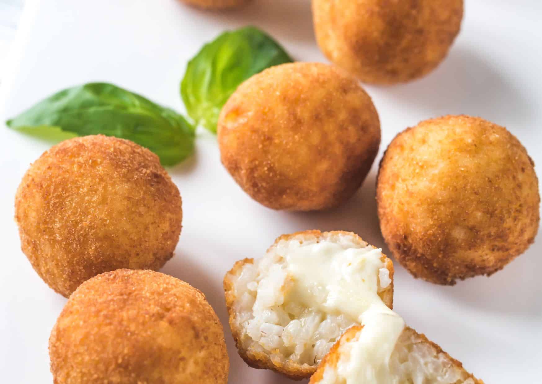 How to Make Arancini Rice Balls (Recipe Guide)
