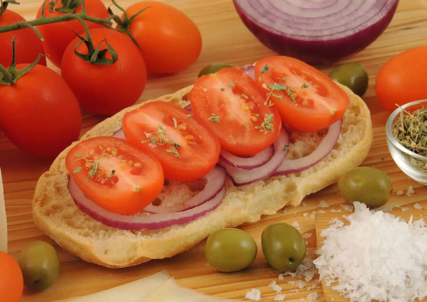 How To Make Bruschetta al Pomodoro (Recipe Guide)