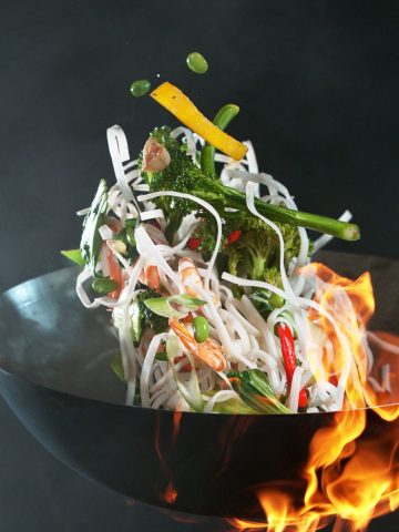 How To Make Homemade Buldak Noodle Omelette (Recipe Guide)