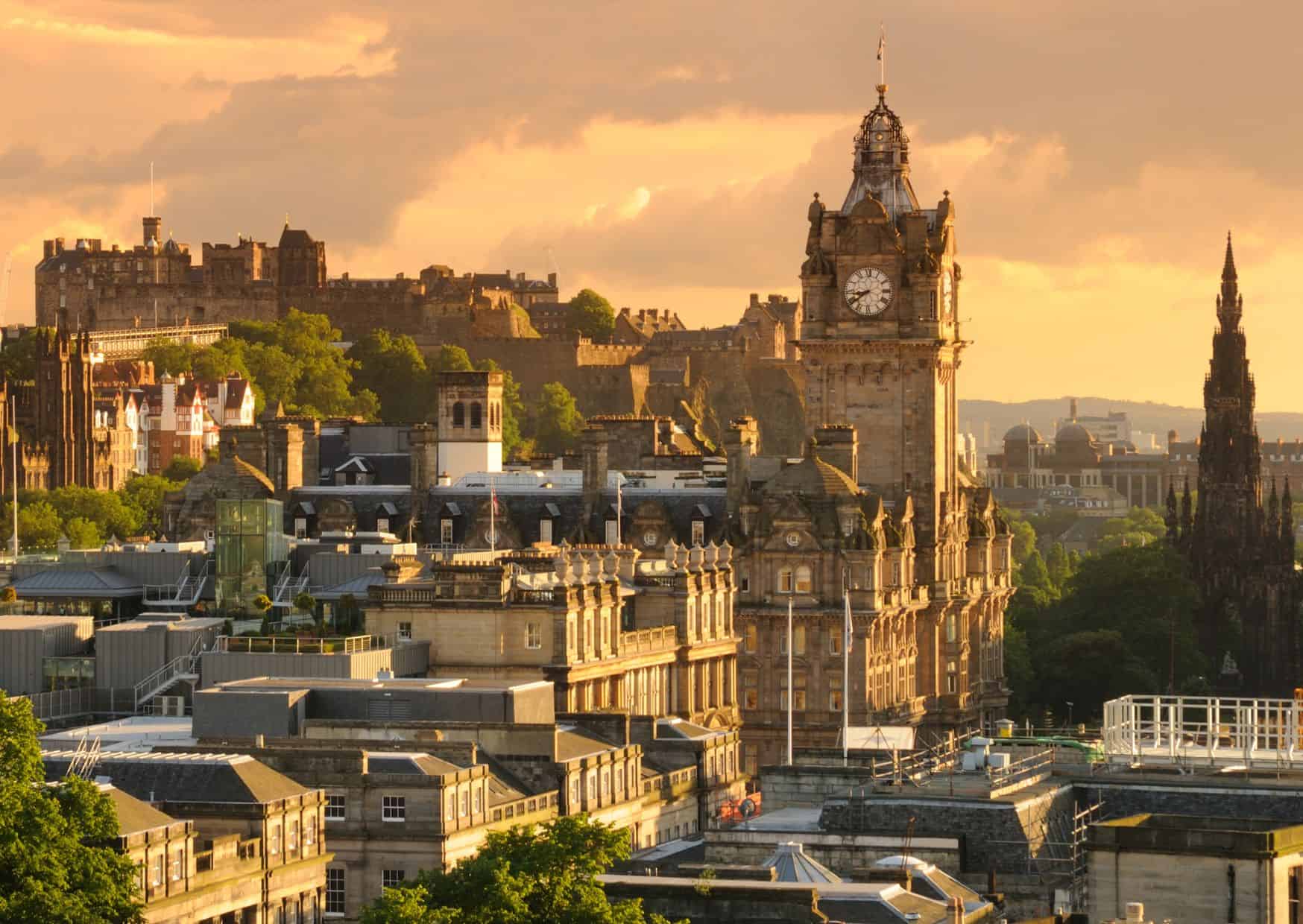 8 European Cities Asking For fees In 2025, Forget About London in the UK and Visit These 13 Places Instead