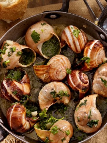 How To Make Escargots (Recipe Guide)