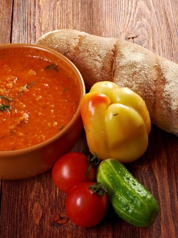 How To Make Pappa al Pomodoro Tomato Soup (Recipe Guide)