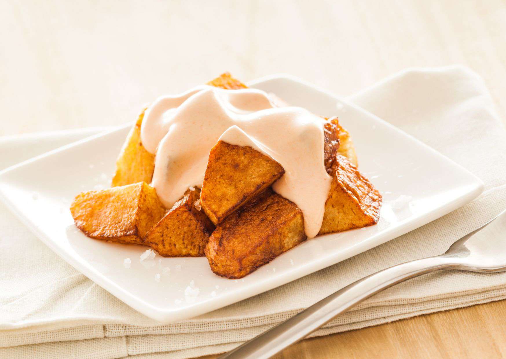 How To Make Patatas Alioli (Recipe Guide)