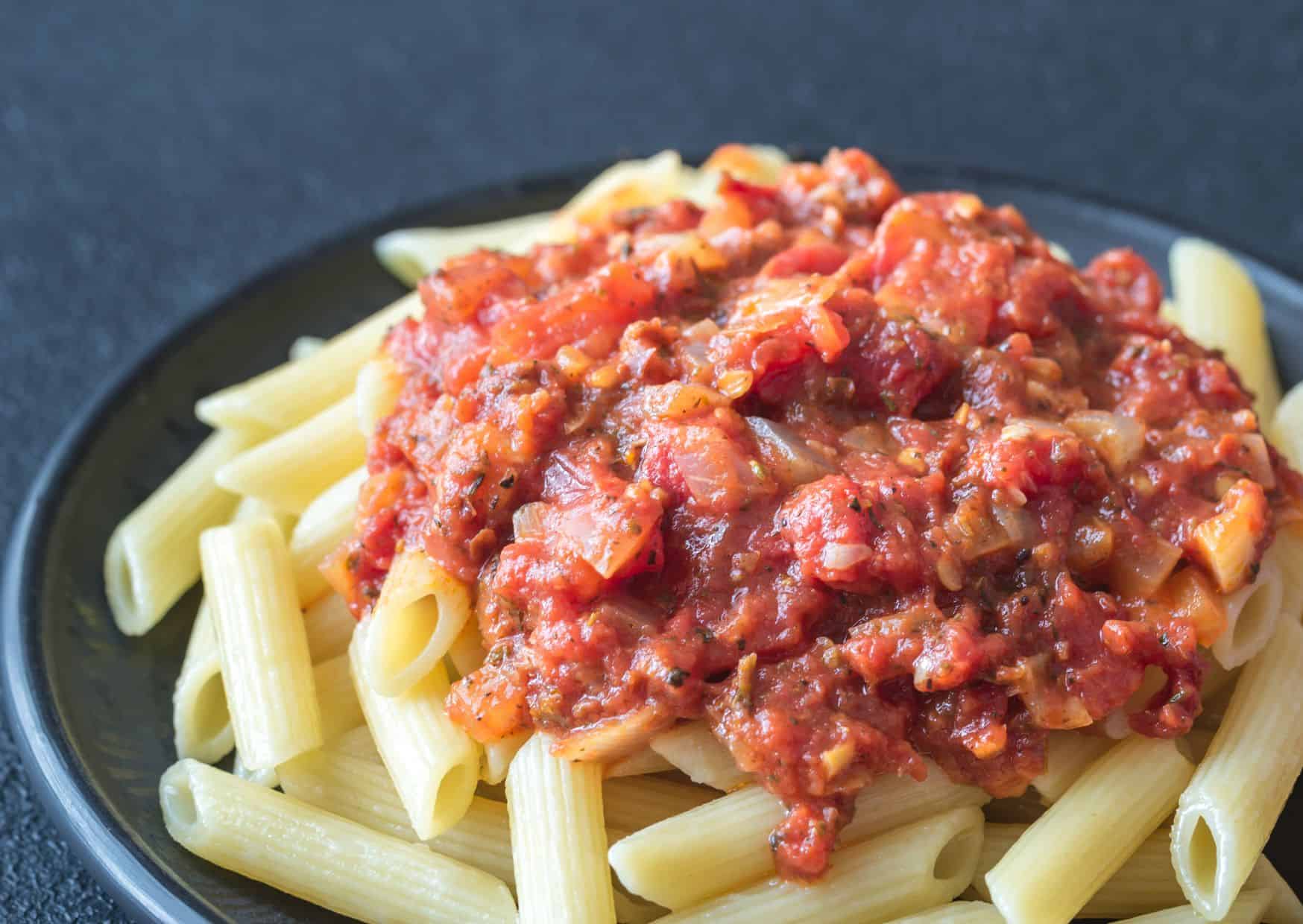 How To Make Penne Alla Arrabbiata (Recipe Guide)