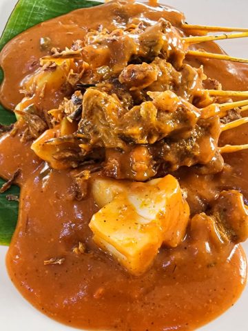 How To Make Homemade Satay (Recipe Guide)