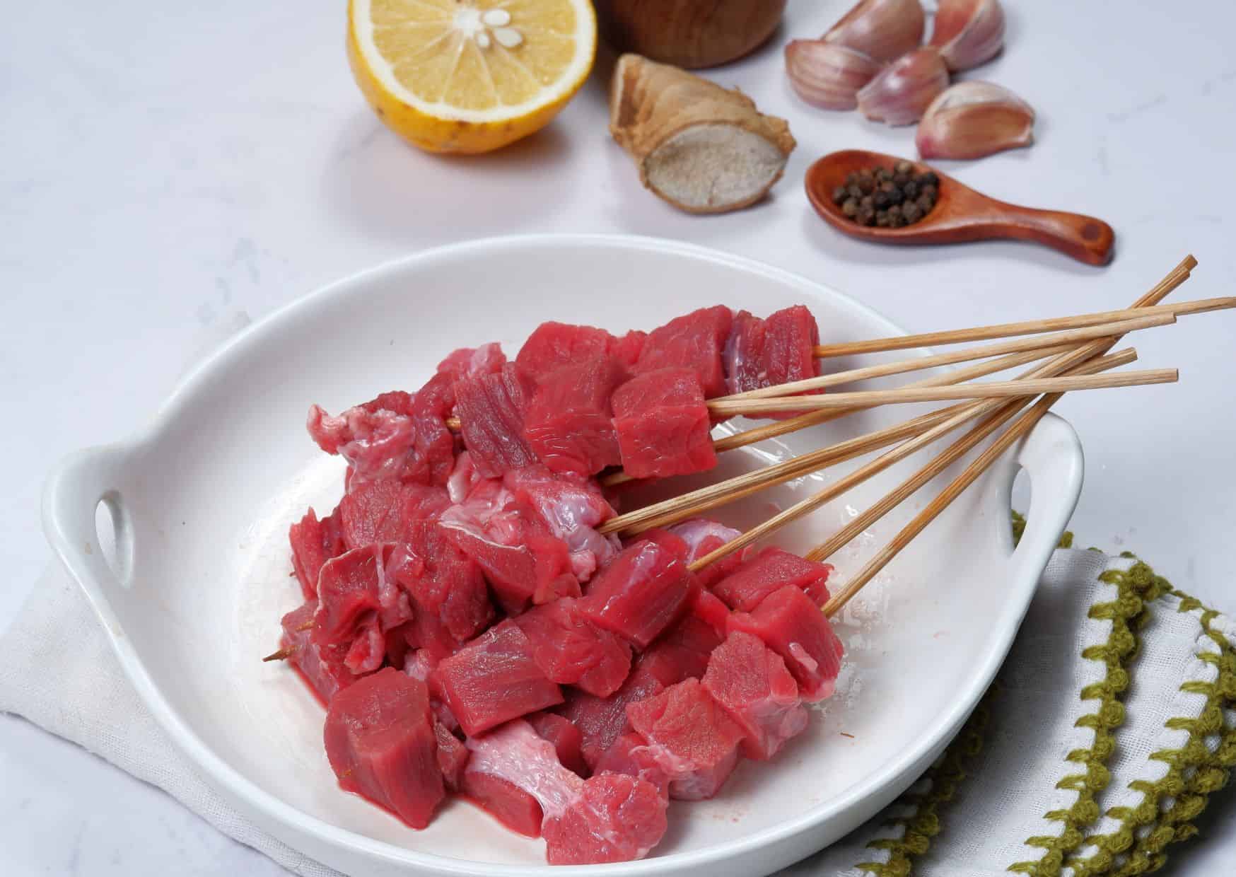 How To Make Homemade Satay (Recipe Guide)