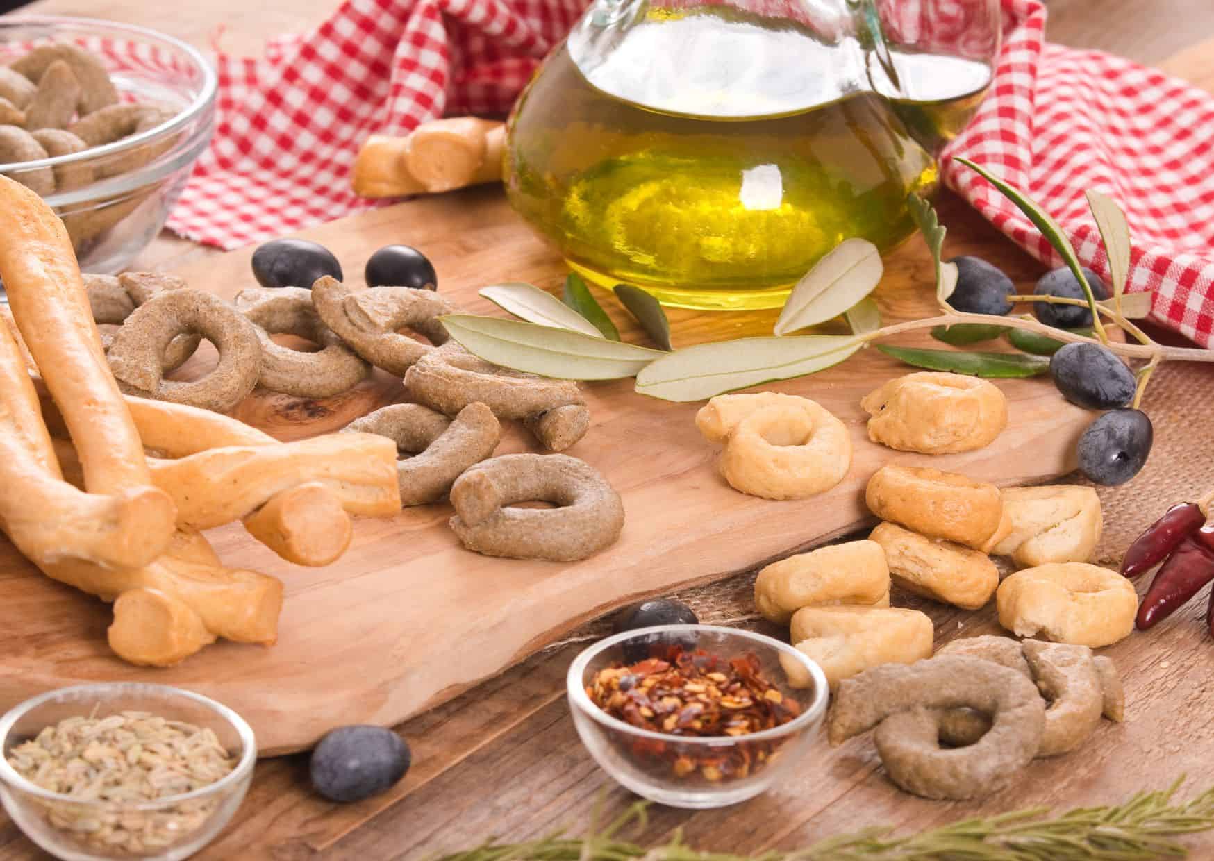 How To Make Taralli (Recipe Guide)