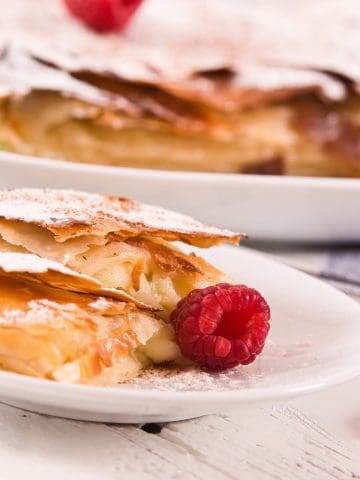 How To Make Homemade Bougatsa (Recipe Guide)
