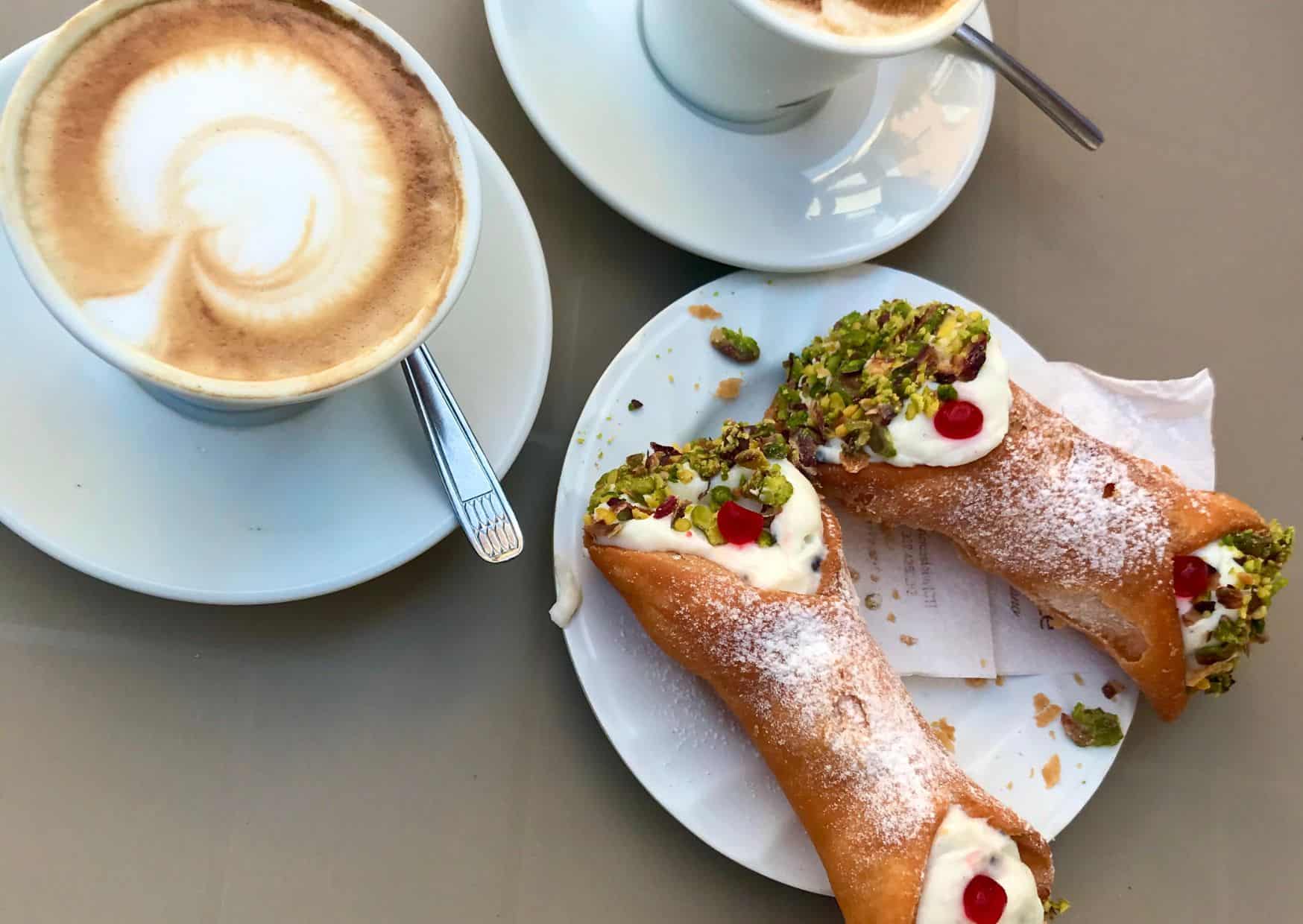 How To Make Homemade Cannoli (Recipe Guide)