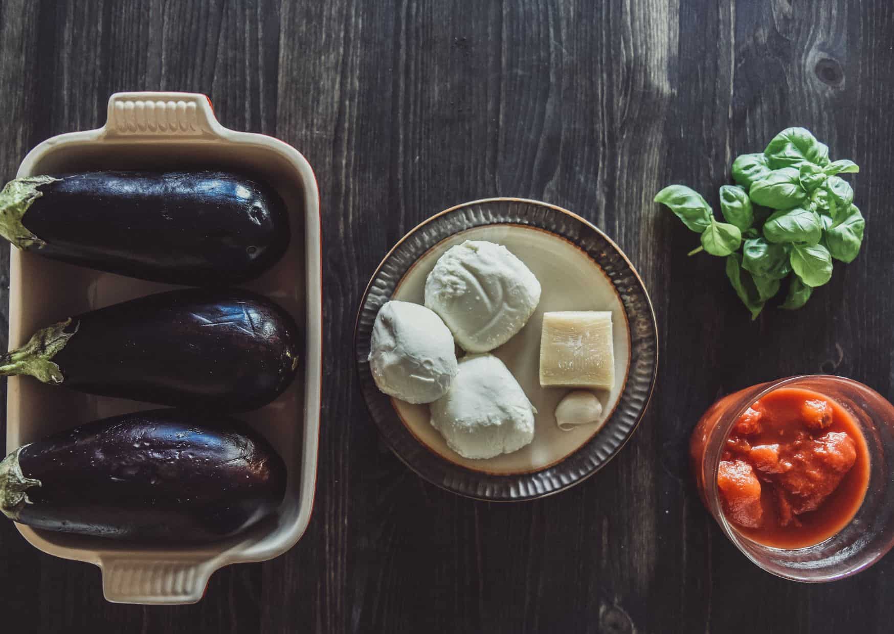 How To Make Homemade Eggplant Parmigiana (Recipe Guide)