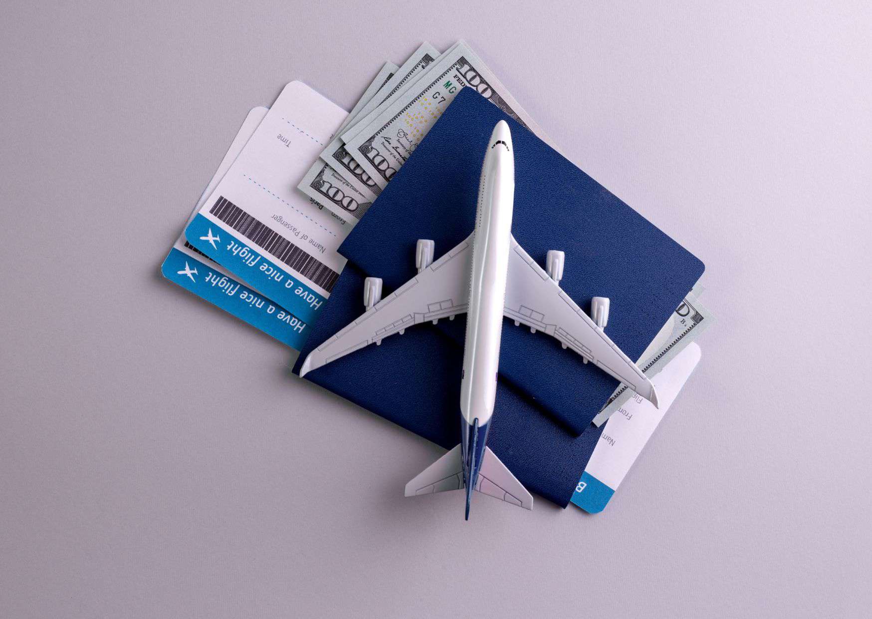 12 Things Smart Travelers Do Before Going Abroad 2 International Travel Prep: 12 Things Most People Forget to Do