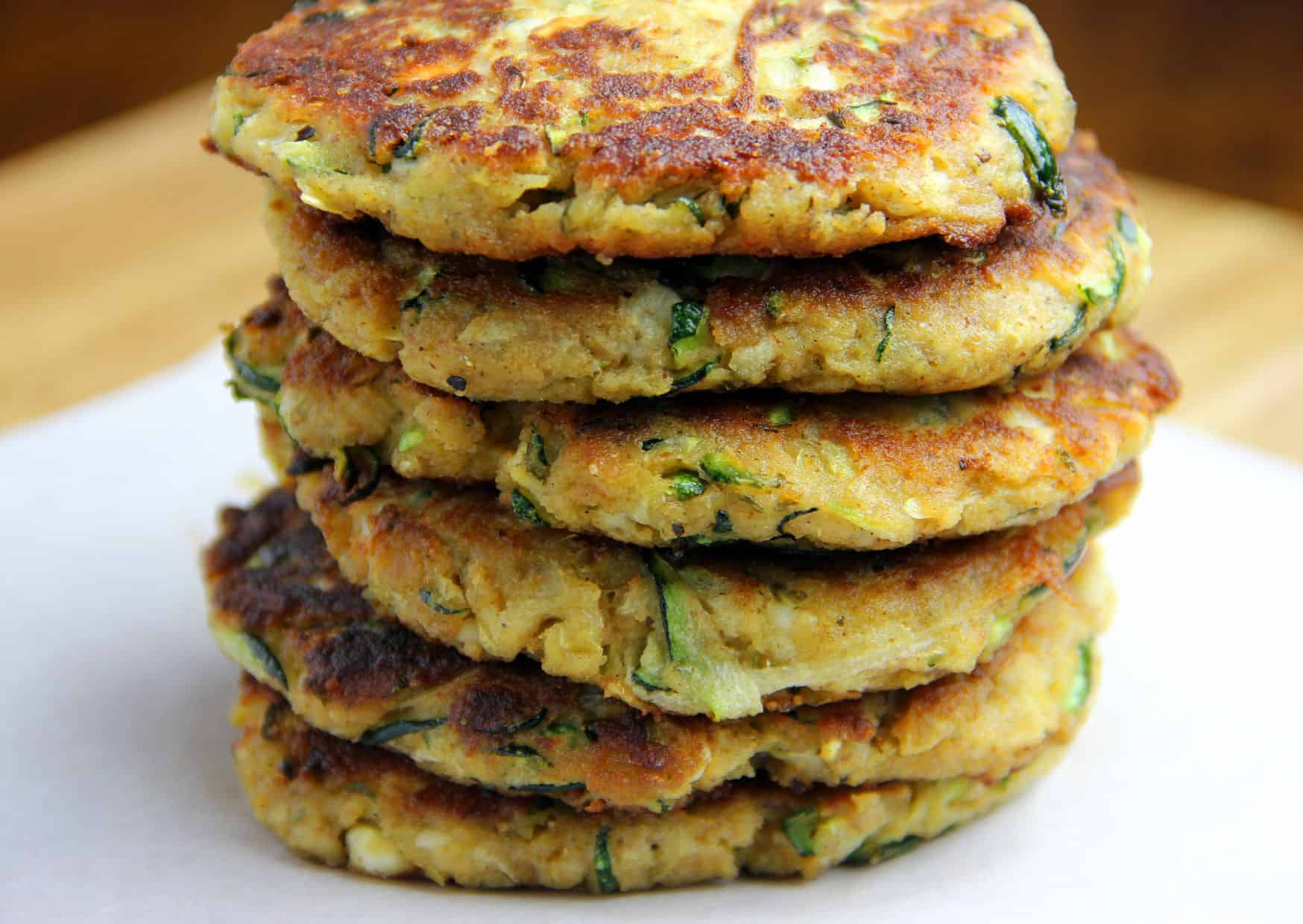 How To Make Homemade Greek Zucchini Fritters (Recipe Guide)